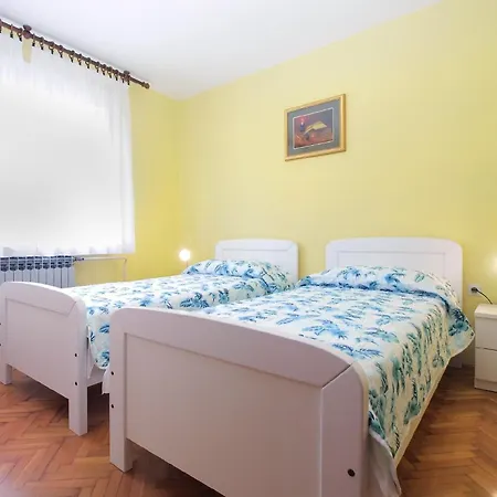 Apartment Fuer 6 Personen Ca 100 Qm In Medulin, Istrien Suedkueste Von Istrien Medulin